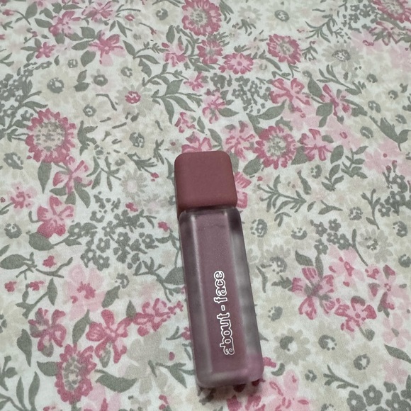 Lip Bundle 🩷 - Picture 5 of 6